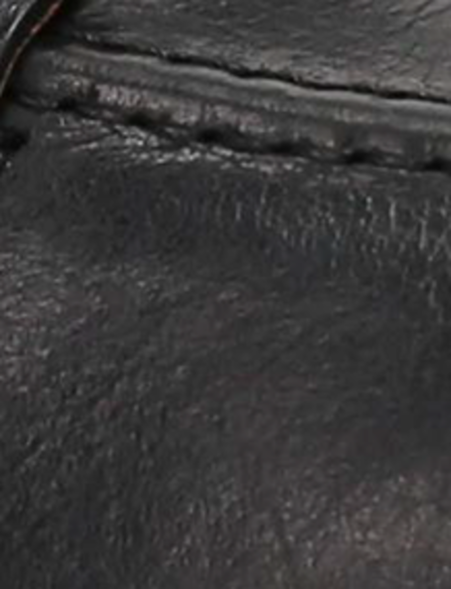 Graham Penny - Black - Swatch