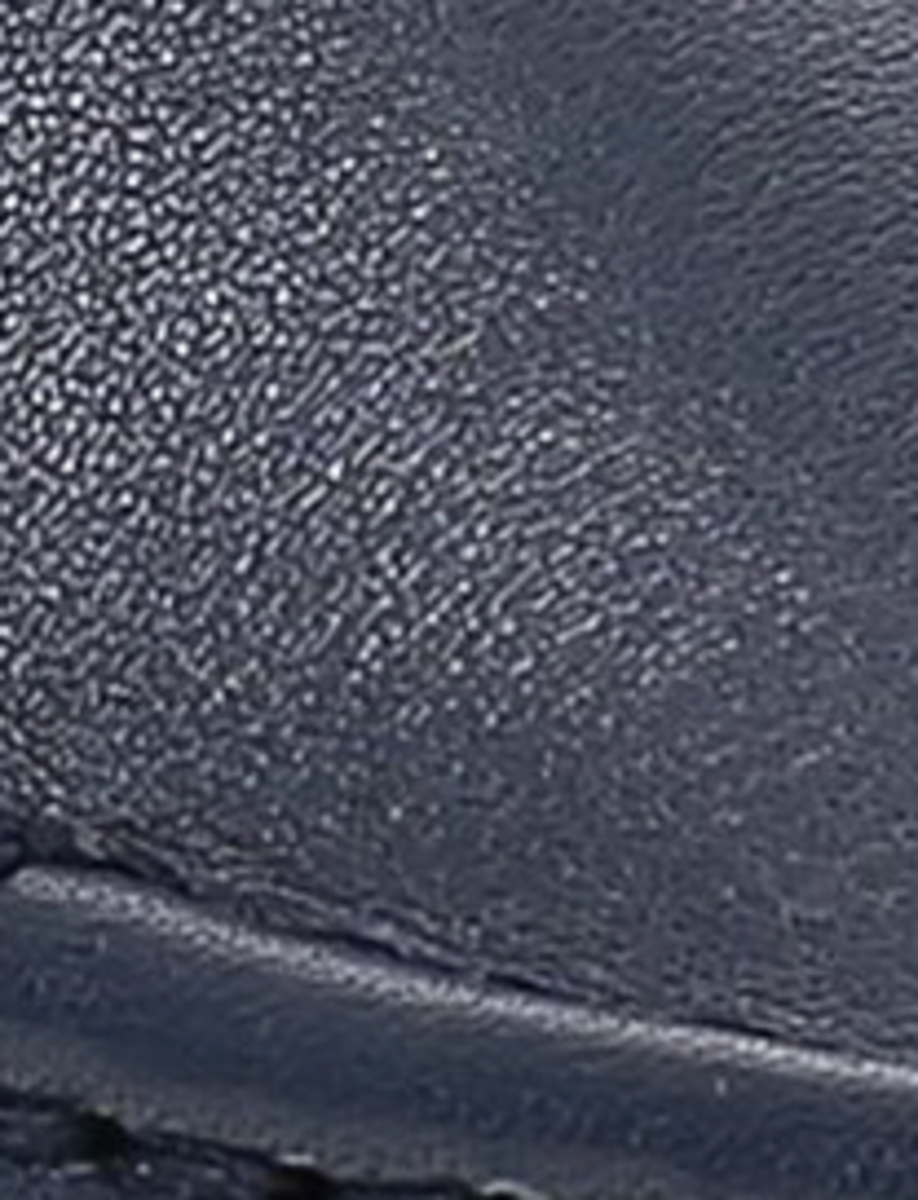Ivy Venetian - Navy - Swatch