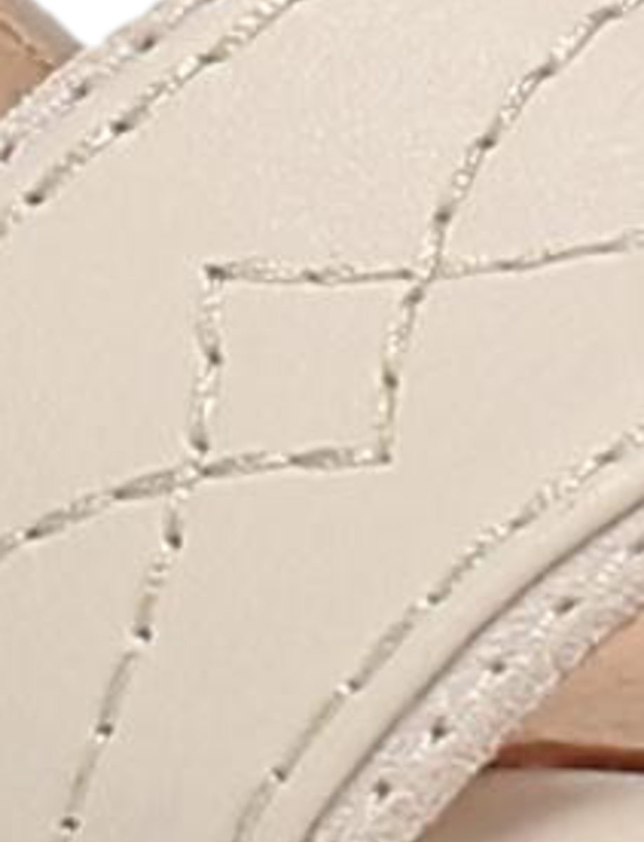 Pipa Woodstock 2 Band Platform Sandal - Ivory - Swatch