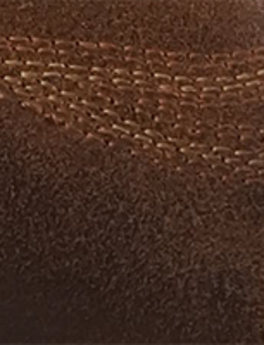 Sacha Feather Deco - Toffee White - Swatch
