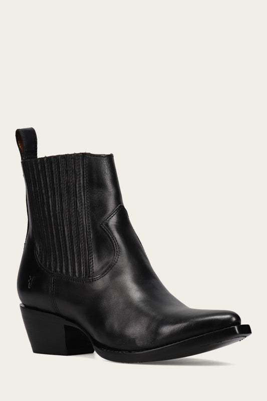 Sacha Chelsea - Frye Found