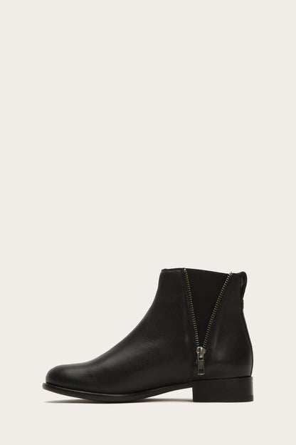 Carly Zip Chelsea - Pre-Loved