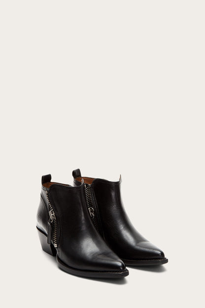 Sacha Moto Short - Frye Found