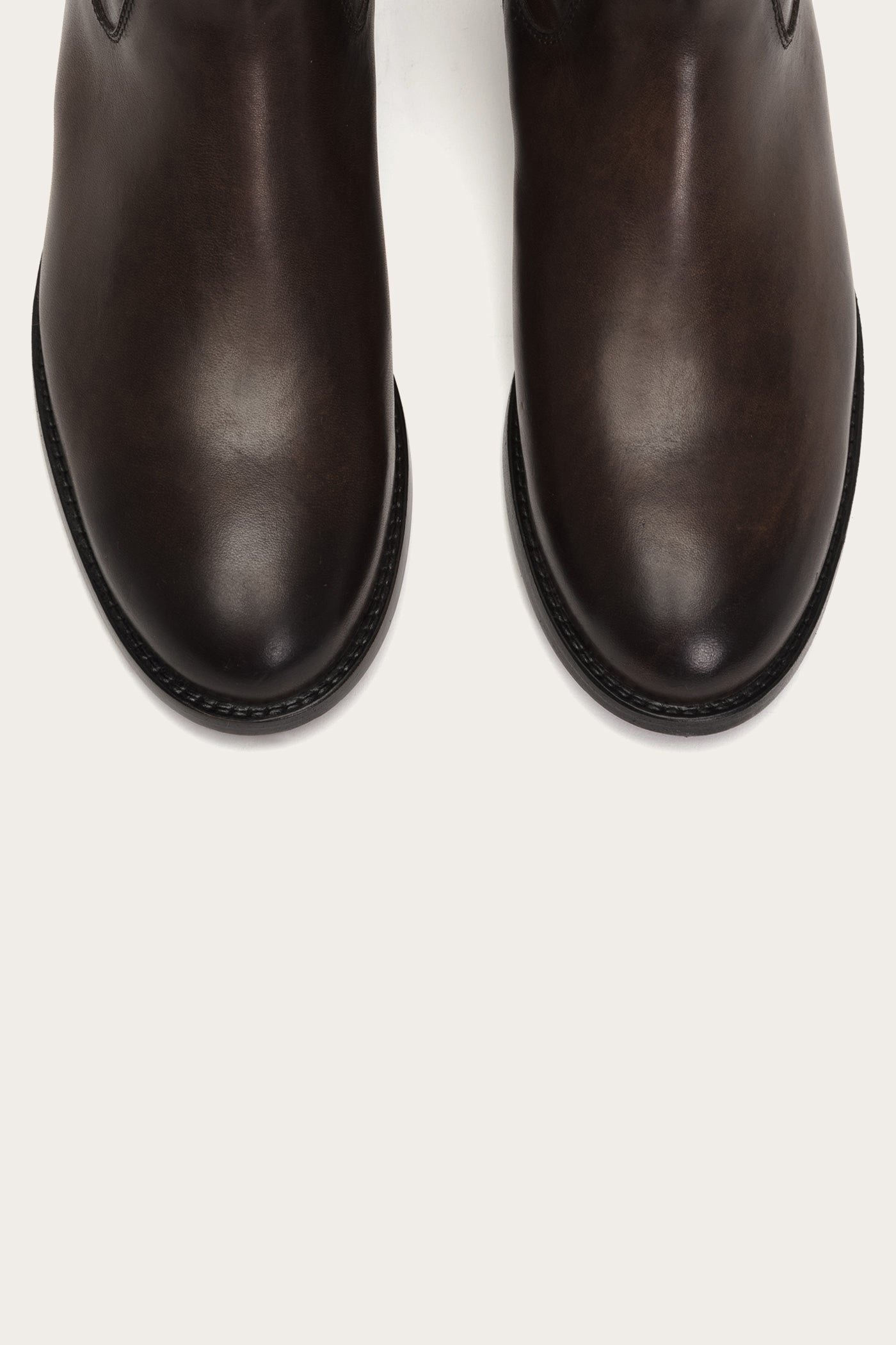 Melissa Button Short 2 - Frye Found