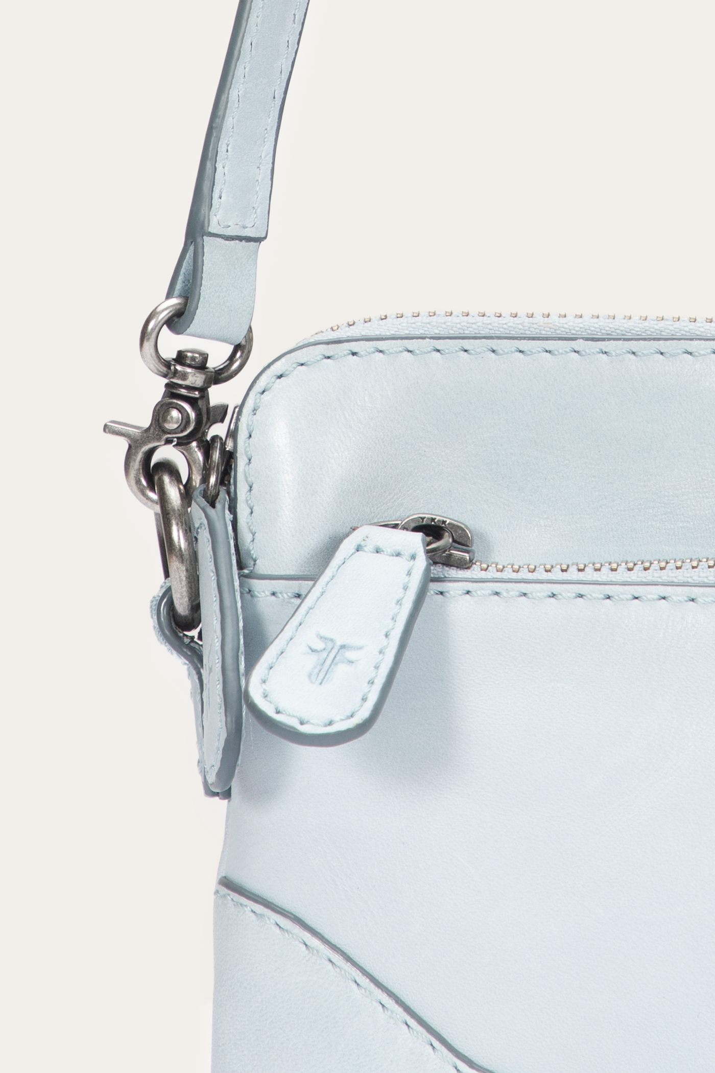 Melissa Crossbody Wristlet