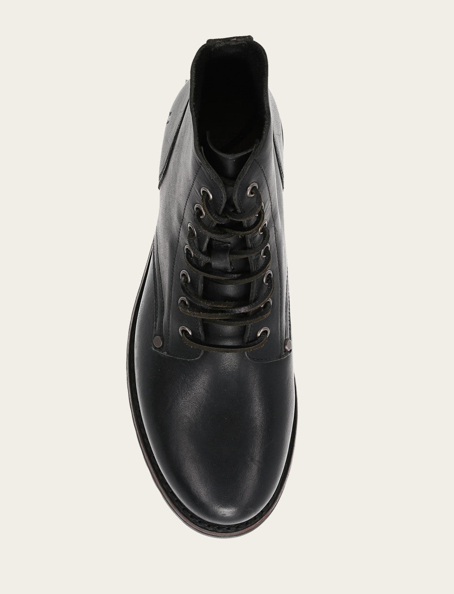 Barrett Lace Up - Pre-Loved