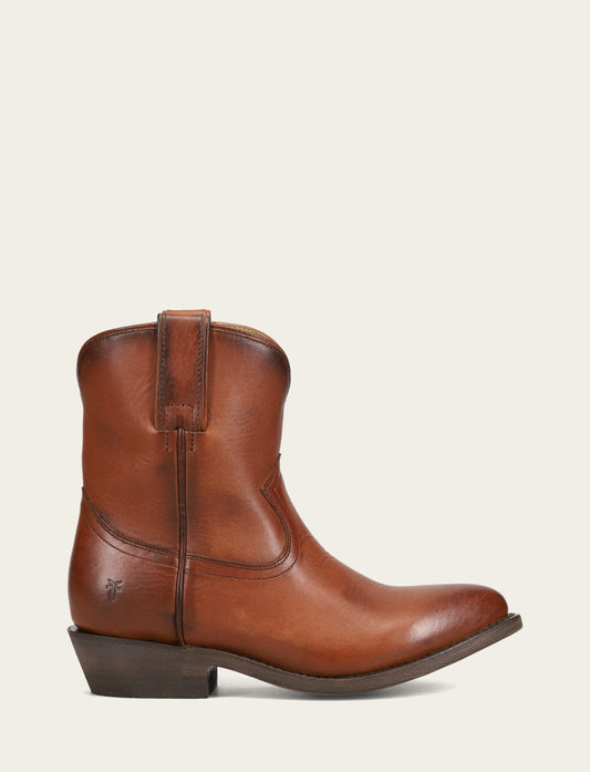 Billy Short - Cognac - Outside