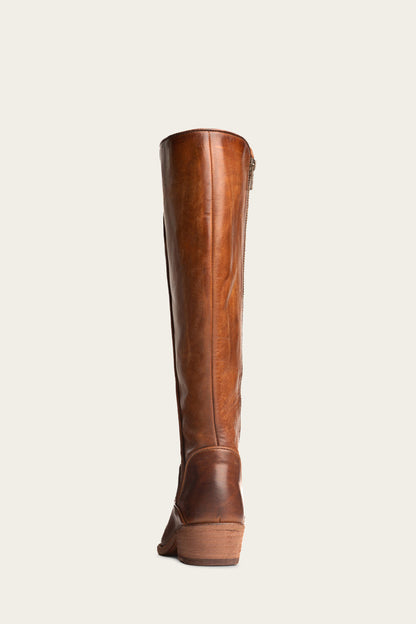 Carson Piping Tall Wide Calf - Frye Found