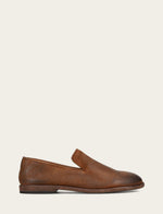 Chris Venetian - Ginger Suede - Outside