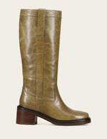 Kate Pull On - Olive - Outside