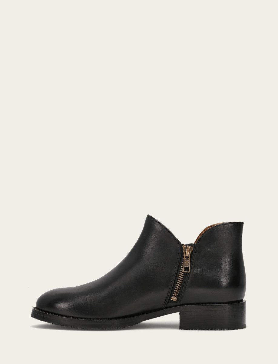 Melissa Shootie 2 - Black - Inside