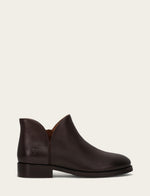 Melissa Shootie 2 - Dark Brown - Outside