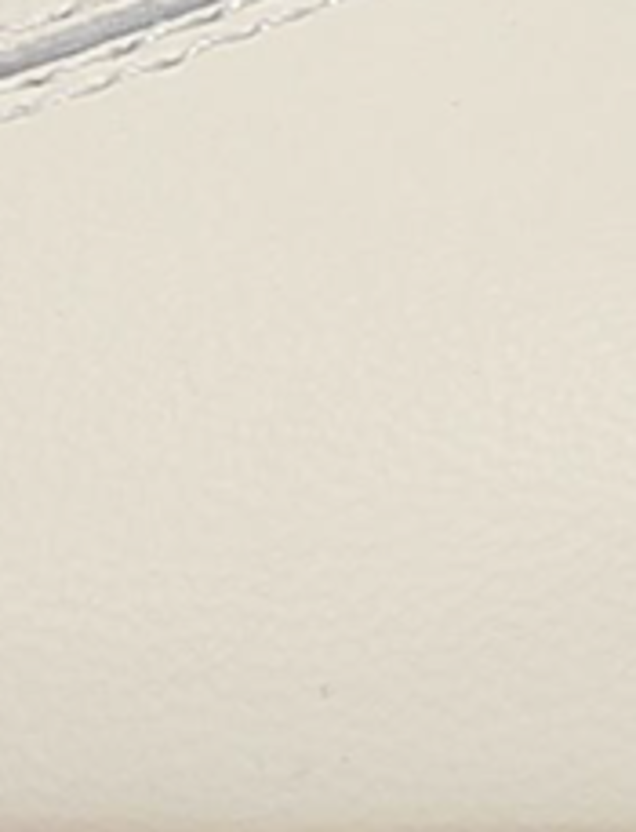 Carson Ballet - White - Swatch