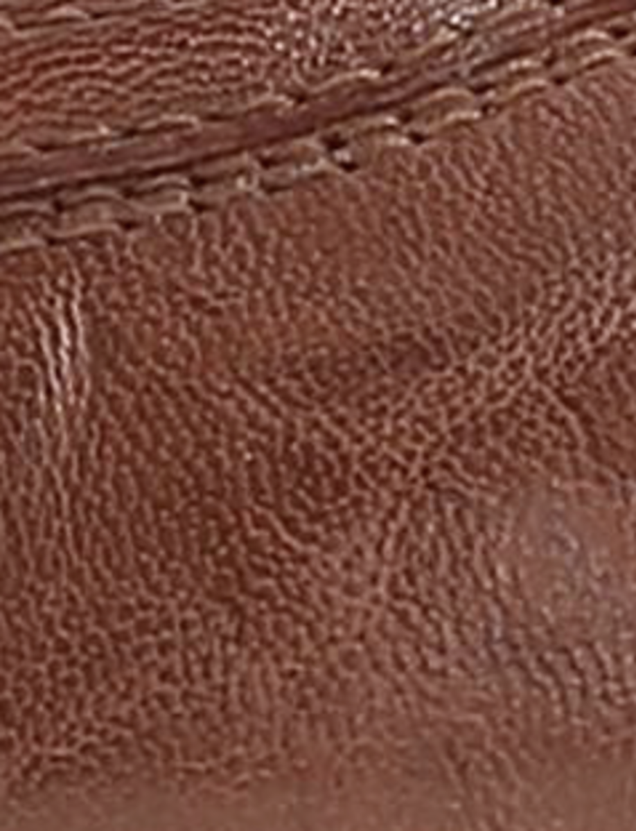 Carson Mary Jane - Spice - Swatch