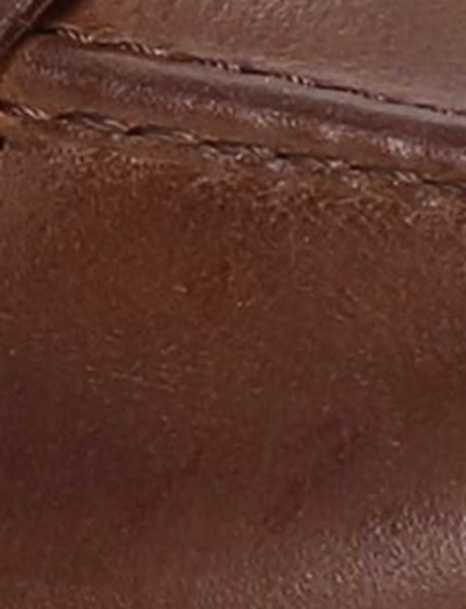 Graham Penny - Saddle - Swatch