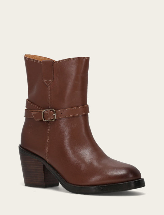 Rylee Belted Inside Zip - Walnut - Hero