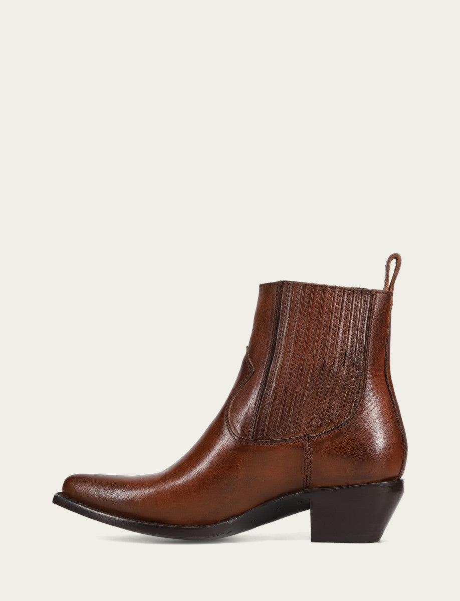 Sacha Chelsea - Walnut - Inside
