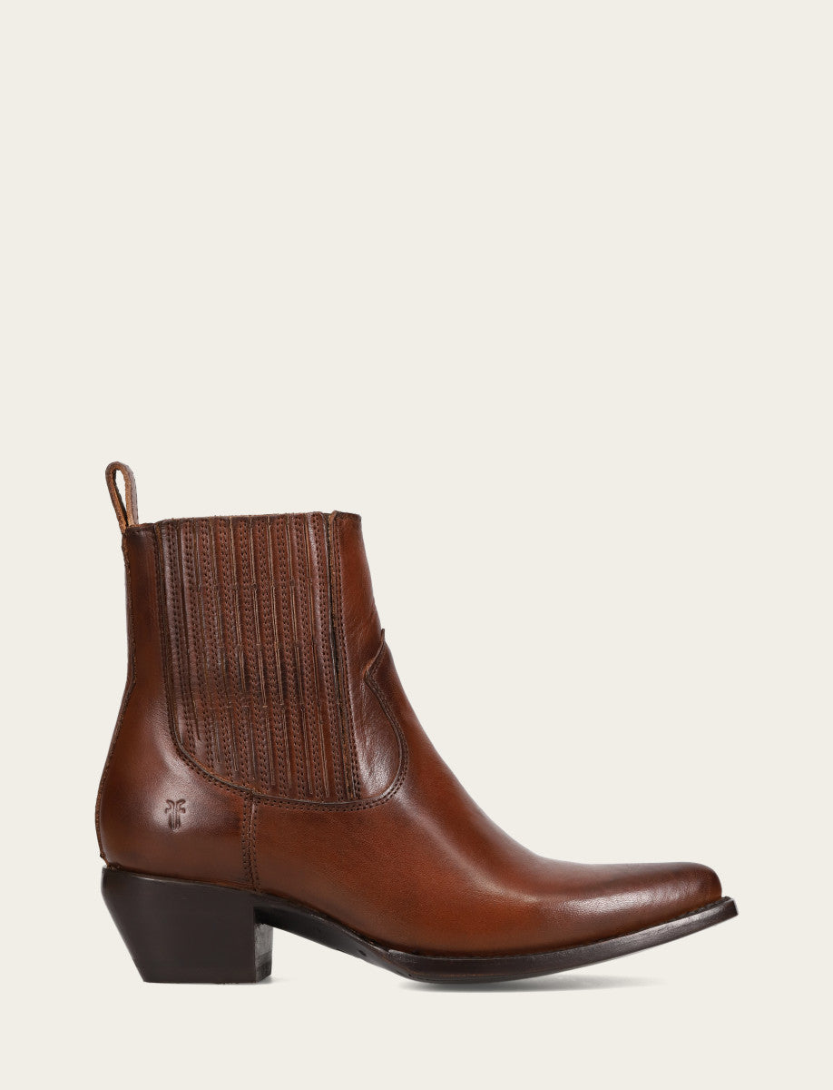Sacha Chelsea - Walnut - Outside