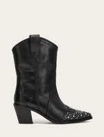 Sara Wingtip Stud - Black - Outside