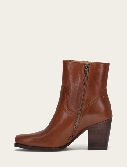 Shiloh Zip Bootie - Cinnamon - Inside