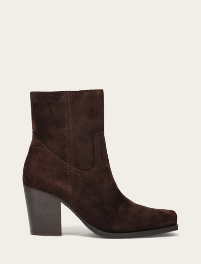 Shiloh Zip Bootie - Chocolate - Outside